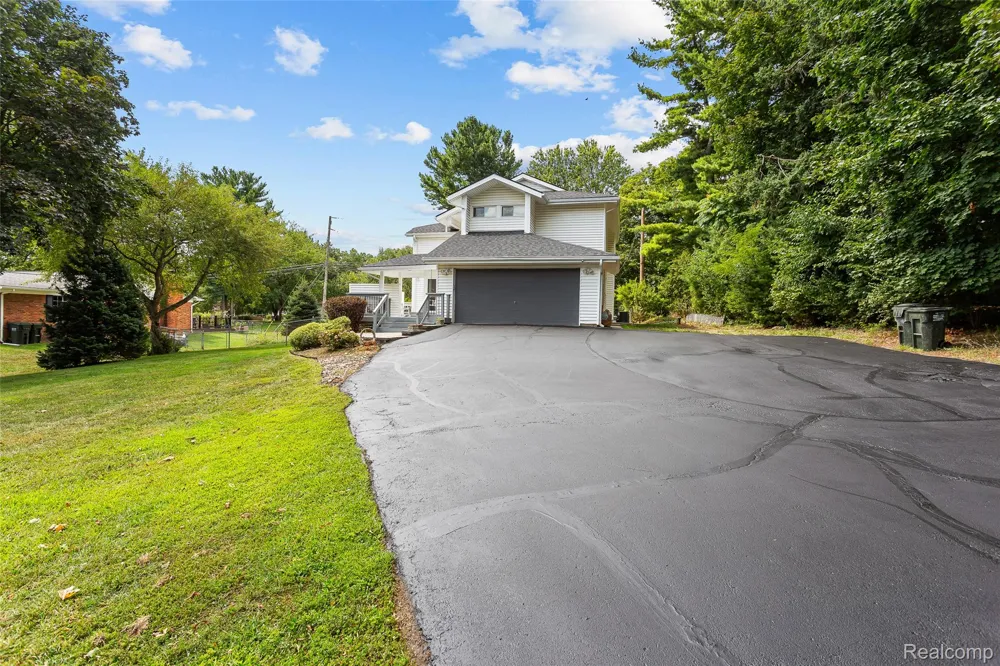 6552 Orion Road Rochester Hills City, MI 48306
