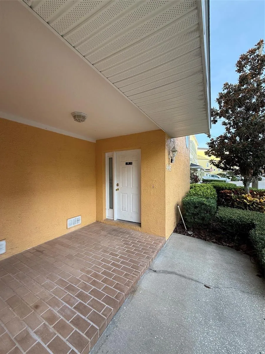 445 BAYOU VILLAGE DRIVE Tarpon Springs, FL 34689