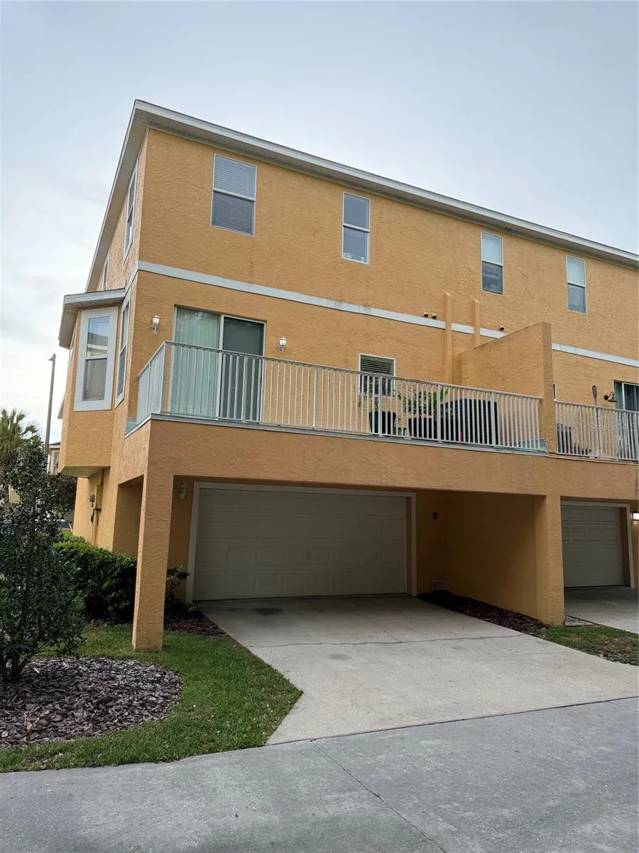445 BAYOU VILLAGE DRIVE Tarpon Springs, FL 34689