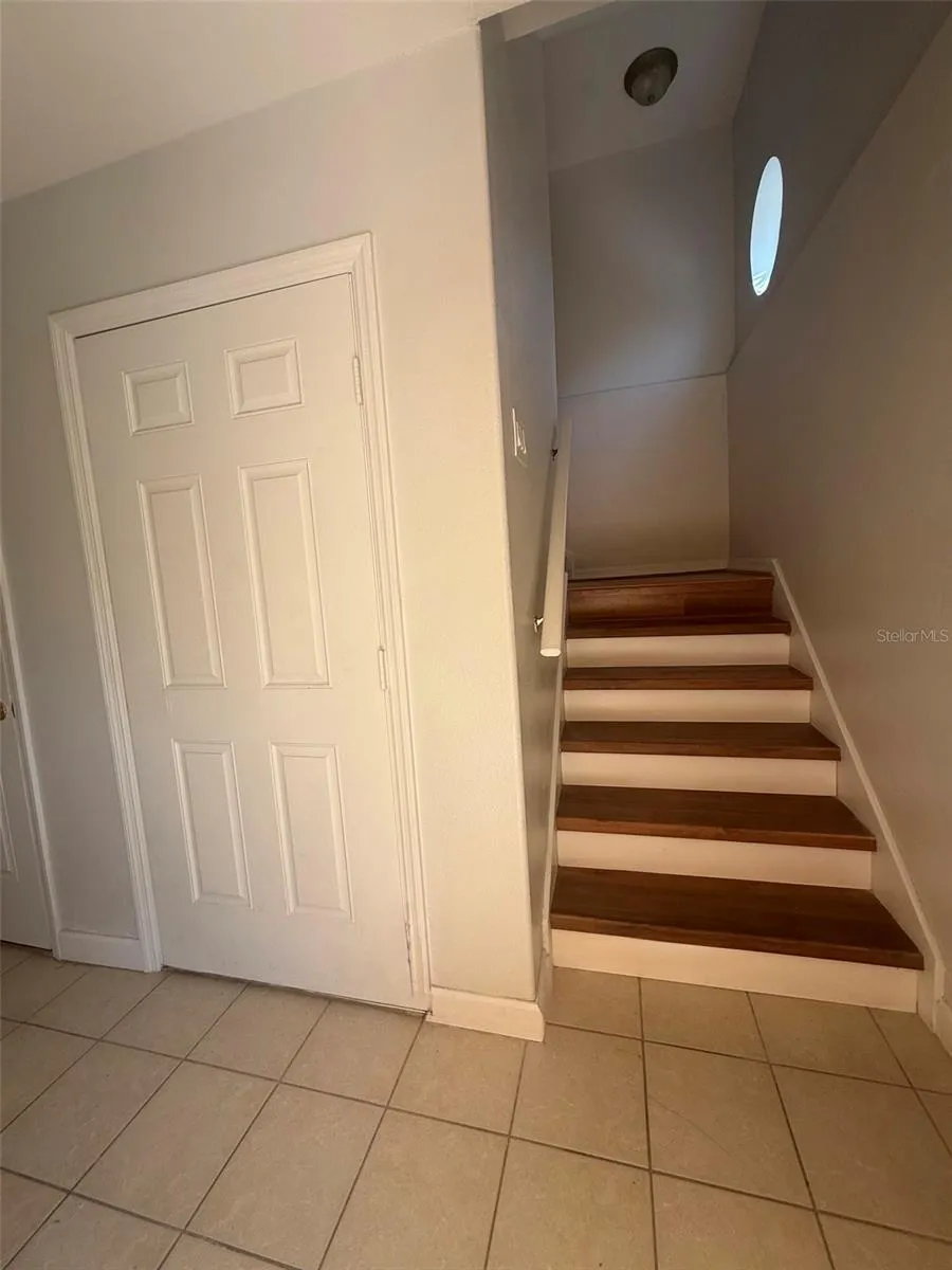 445 BAYOU VILLAGE DRIVE Tarpon Springs, FL 34689