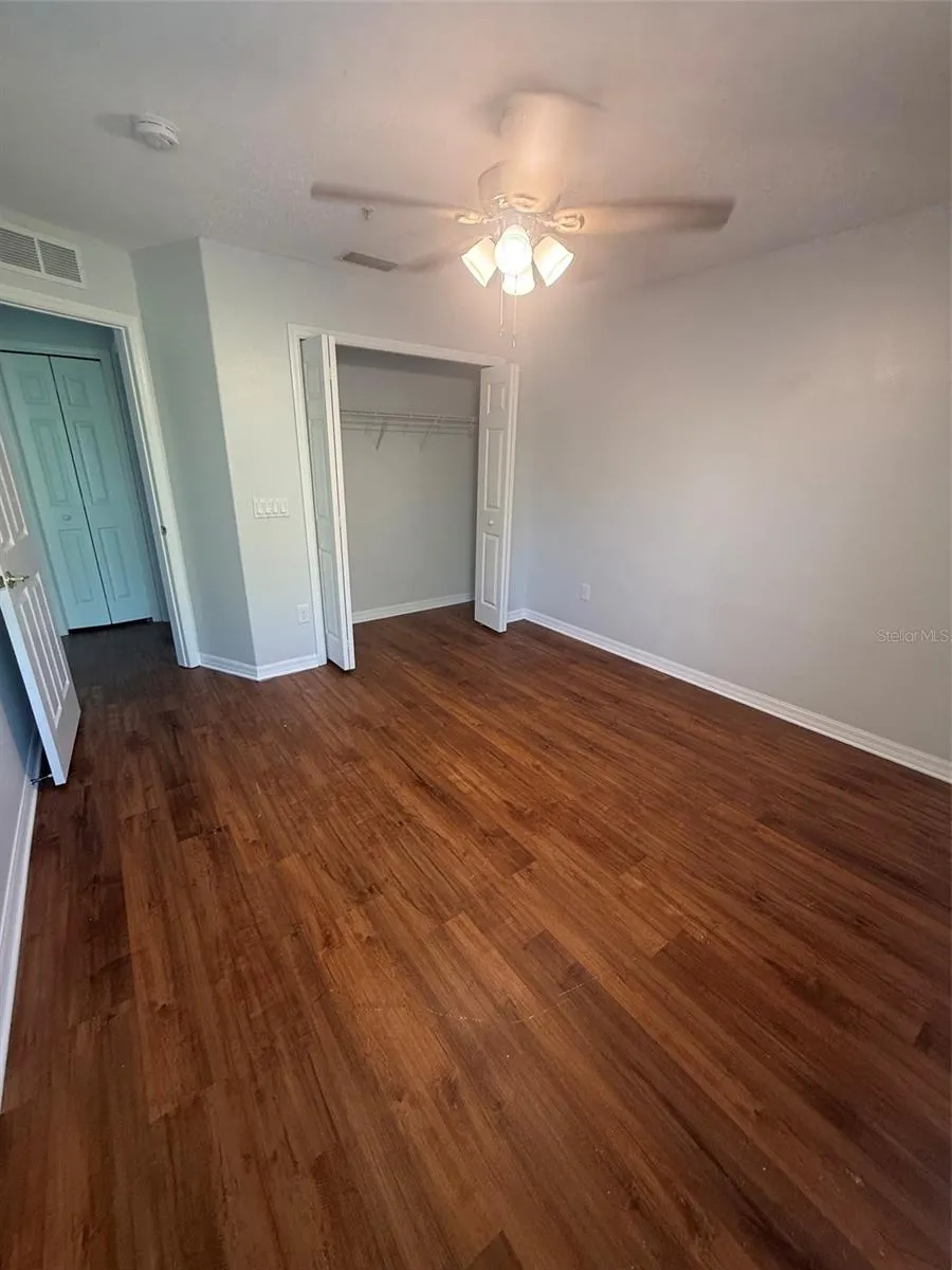 445 BAYOU VILLAGE DRIVE Tarpon Springs, FL 34689