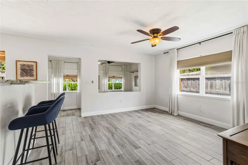 2924 HILLVIEW STREET Sarasota, FL 34239