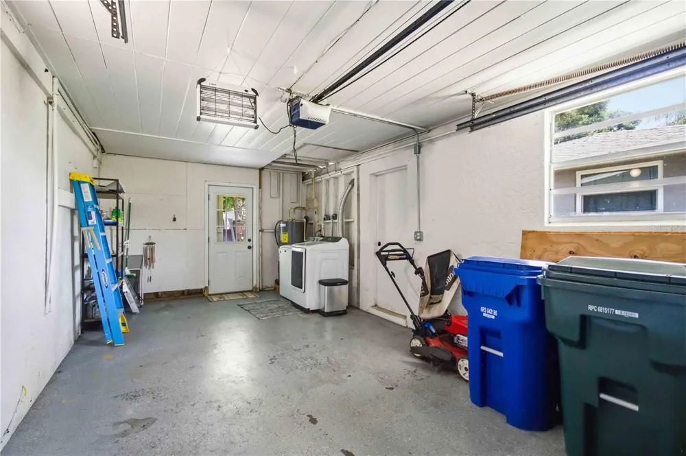 2924 HILLVIEW STREET Sarasota, FL 34239