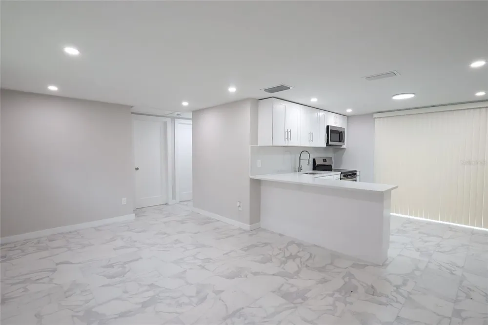 6427 A L CAMPBELL LANE Seffner, FL 33584