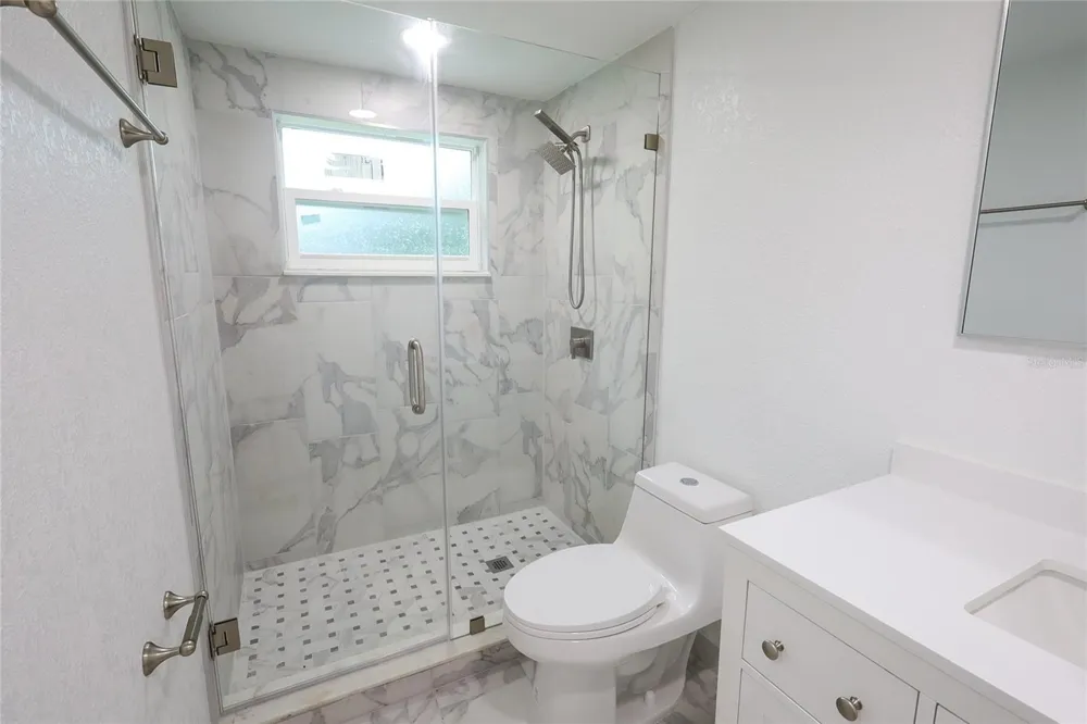 6427 A L CAMPBELL LANE Seffner, FL 33584