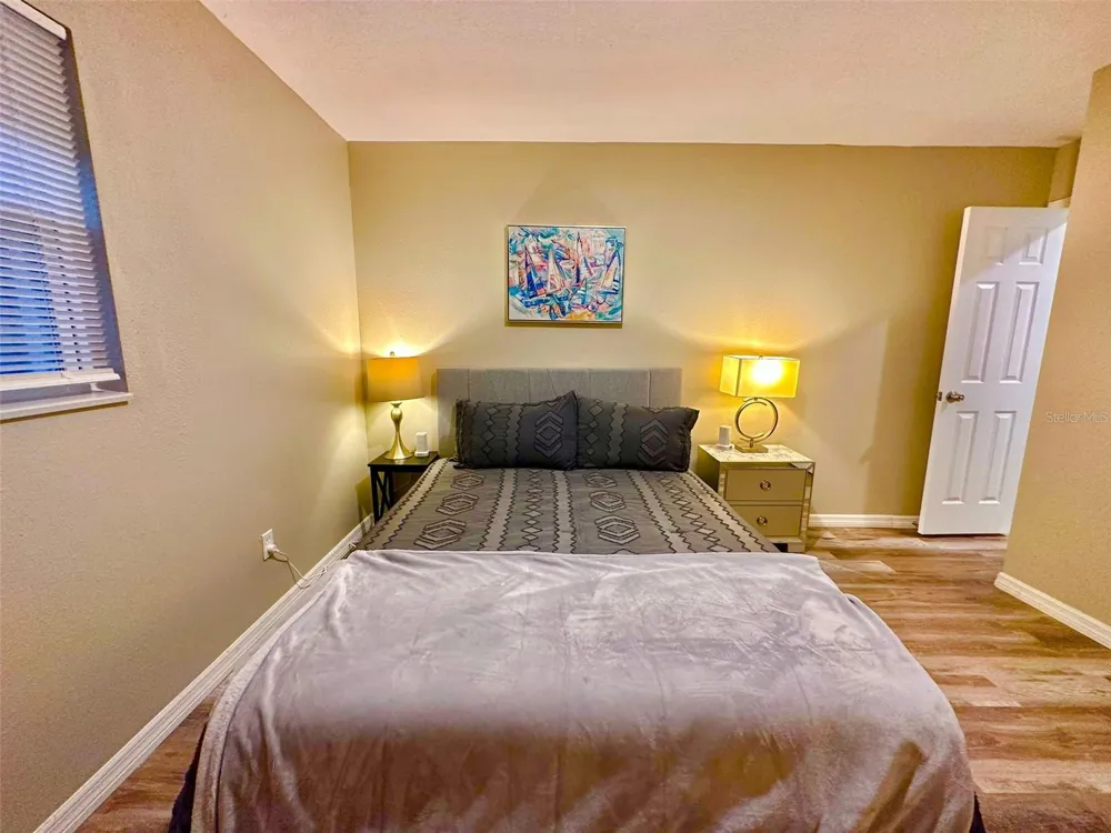 1987 MOSSWOOD DRIVE Melbourne, FL 32935