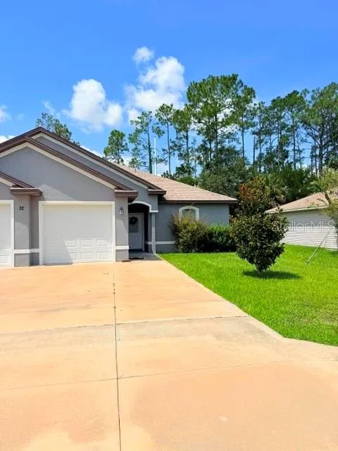 32 PLAIN VIEW DRIVE #B