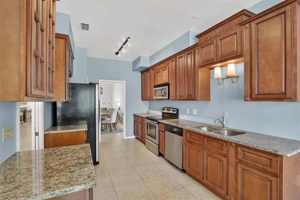 1741 MIZELL AVENUE Winter Park, FL 32789