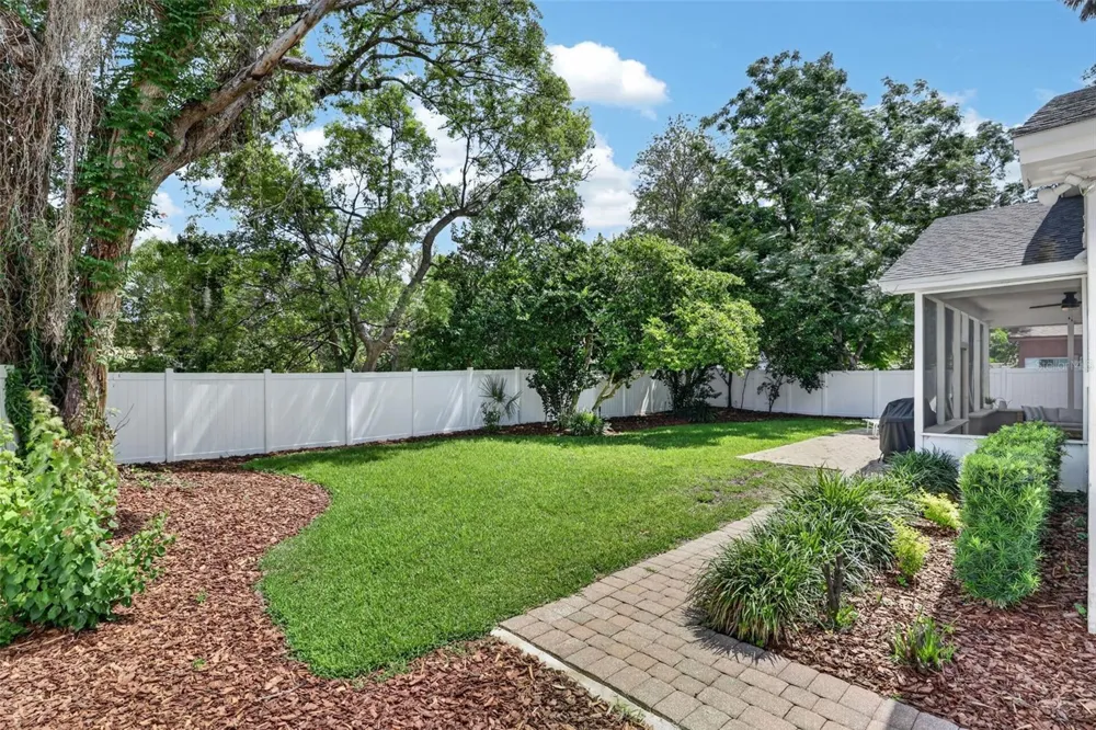 1741 MIZELL AVENUE Winter Park, FL 32789