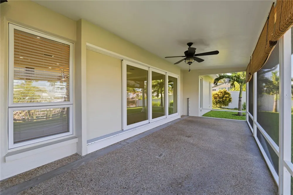 4152 13TH LANE NE St Petersburg, FL 33703