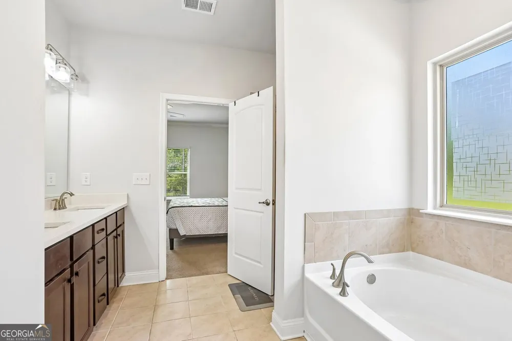 1841 Abbey RD Griffin, GA 30223