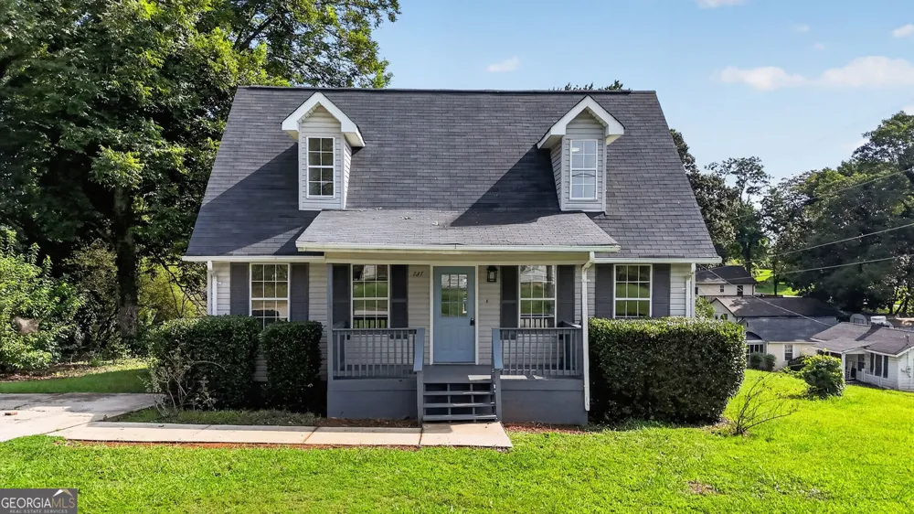 737 Carlton ST SE Gainesville, GA 30501