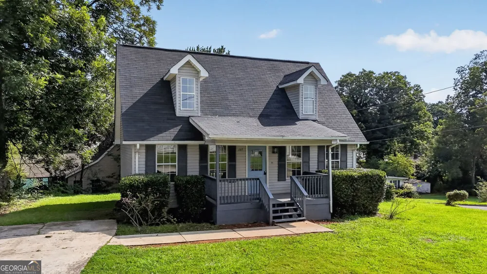737 Carlton ST SE Gainesville, GA 30501
