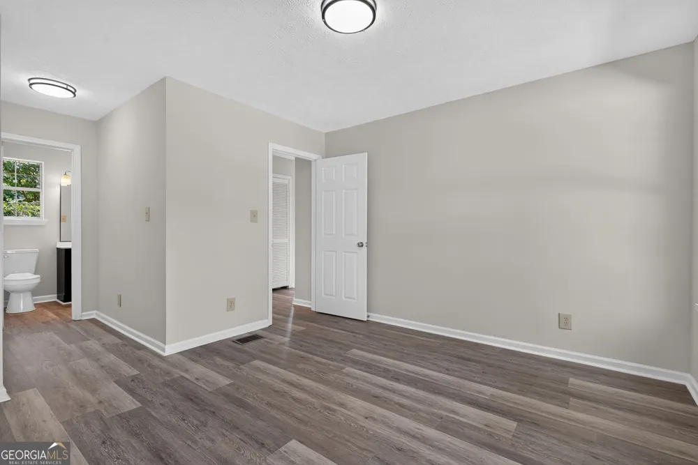 737 Carlton ST SE Gainesville, GA 30501
