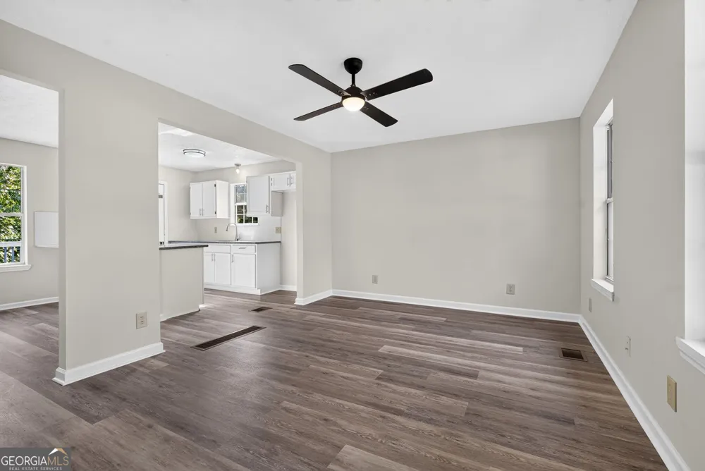 737 Carlton ST SE Gainesville, GA 30501