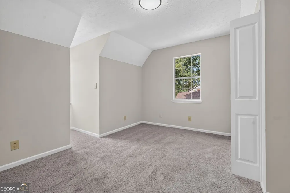 737 Carlton ST SE Gainesville, GA 30501