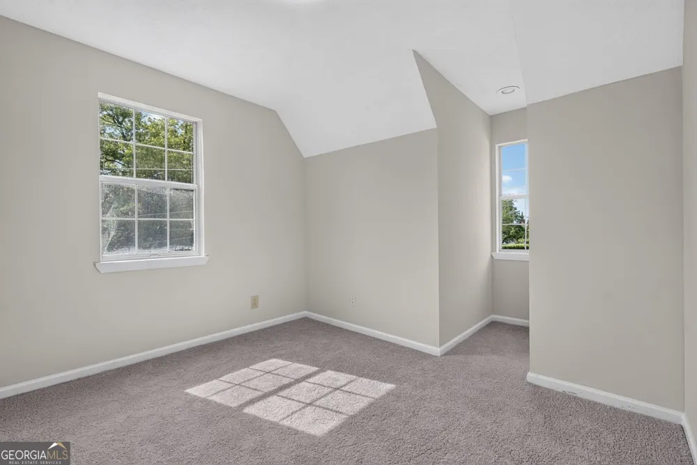 737 Carlton ST SE Gainesville, GA 30501