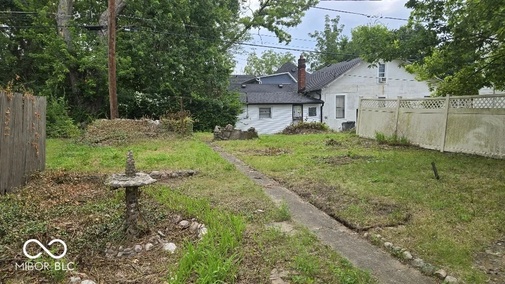 4109 Byram Avenue Indianapolis, IN 46208
