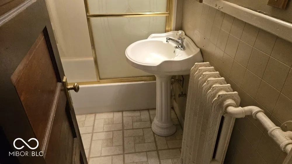4109 Byram Avenue Indianapolis, IN 46208