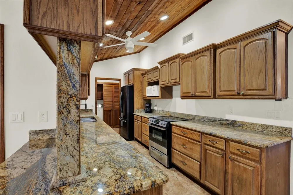 11251 SALINA STREET Brooksville, FL 34614