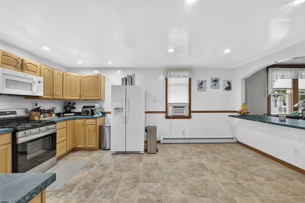 421 Shore Road Somers Point, NJ 08244