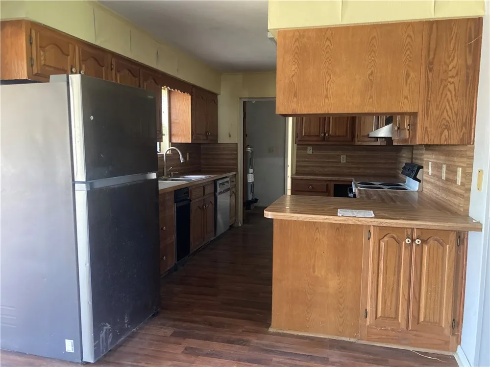 102 Rogers Street Woodsboro, TX 78393