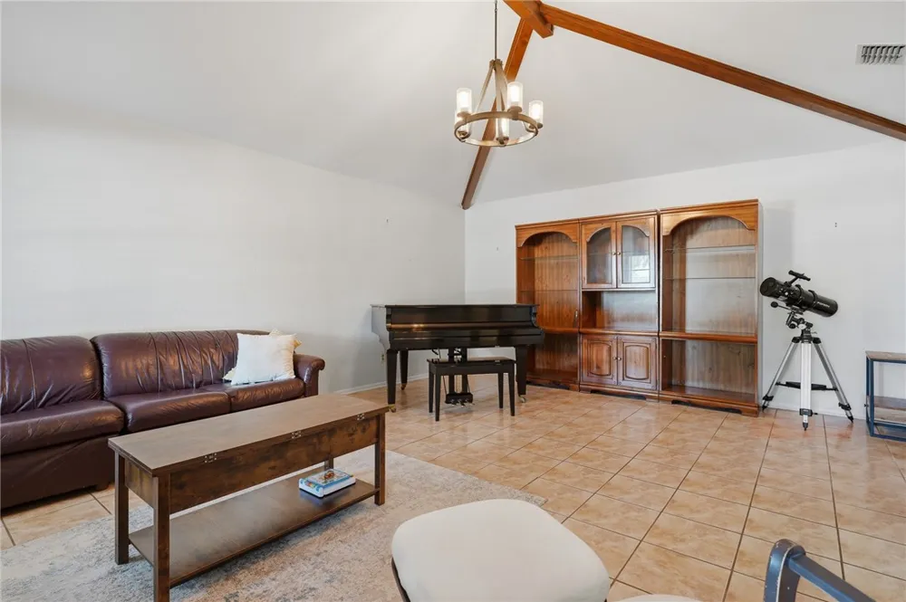 2007 Memorial Parkway Portland, TX 78374