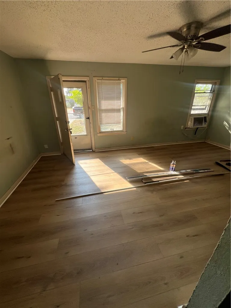 4609 Mokry Drive Corpus Christi, TX 78415