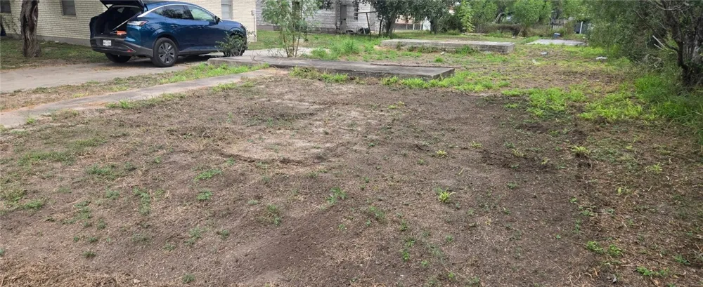 128 W Avenue A Avenue Kingsville, TX 78363