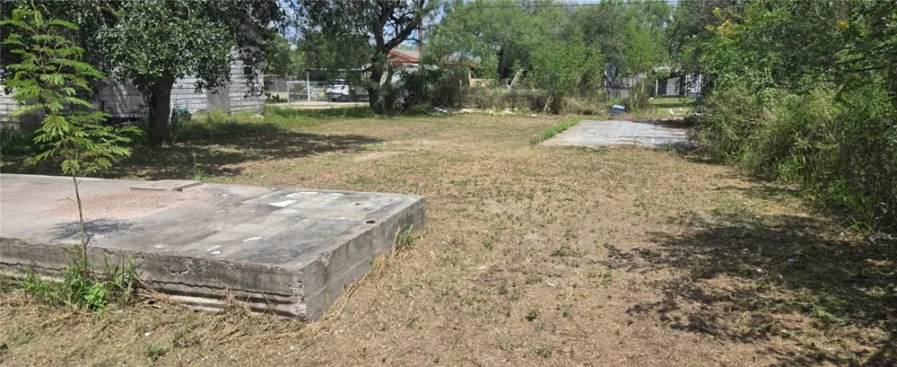 128 W Avenue A Avenue Kingsville, TX 78363