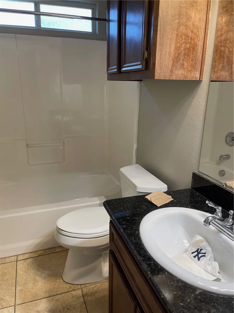 3334 Wood Creek Drive Corpus Christi, TX 78410
