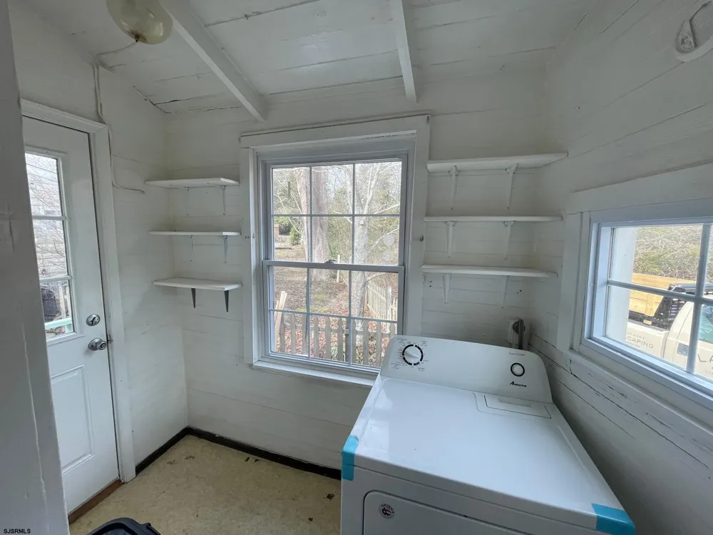 2013 West Ave Linwood, NJ 08221