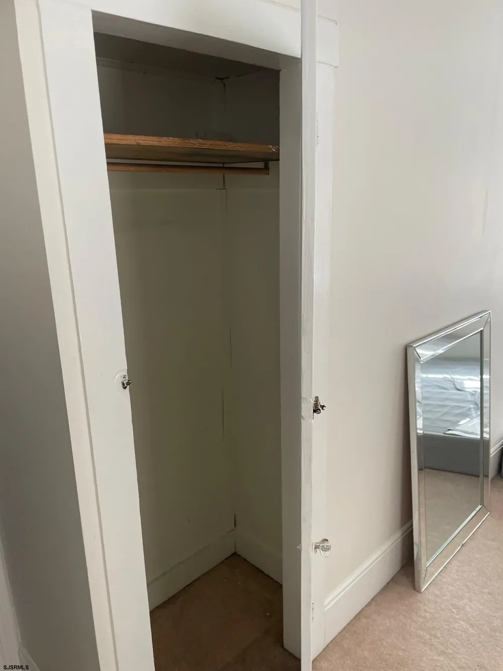 2013 West Ave Linwood, NJ 08221