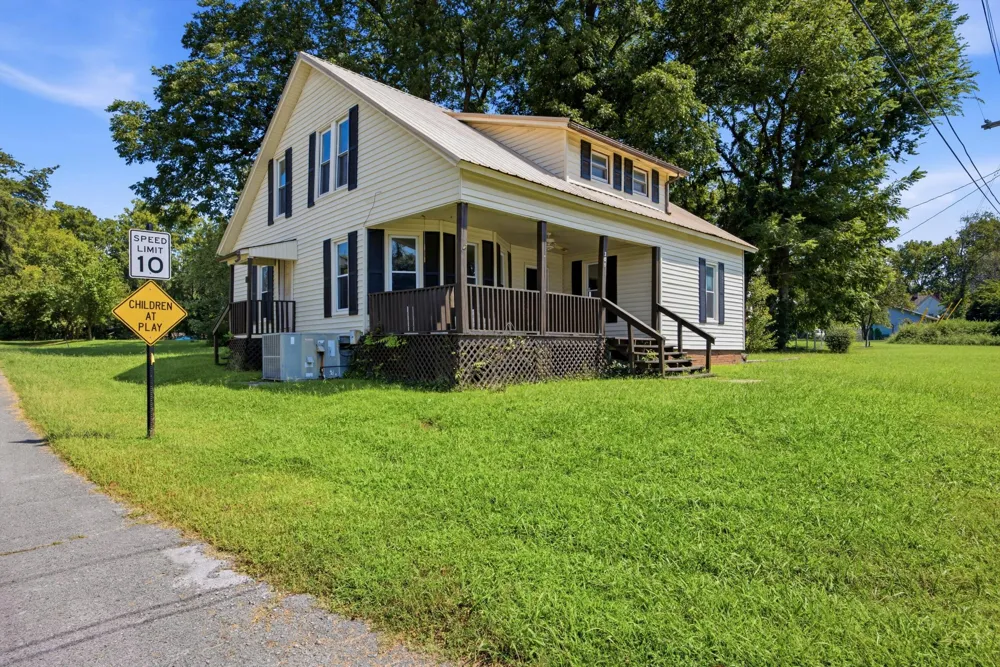 301 Bennett Street Decherd, TN 37324