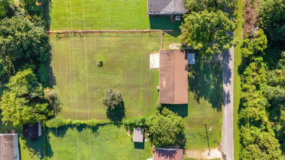 355 Price Circle Spring City, TN 37381