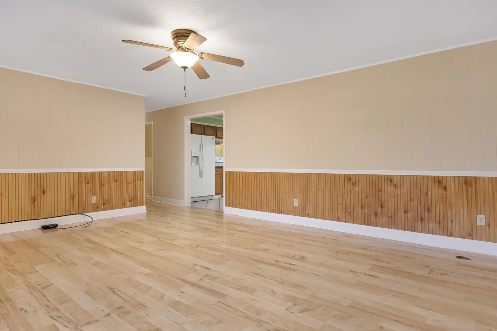 355 Price Circle Spring City, TN 37381