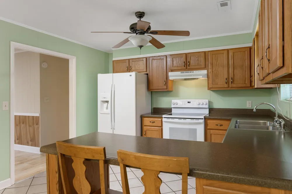 355 Price Circle Spring City, TN 37381