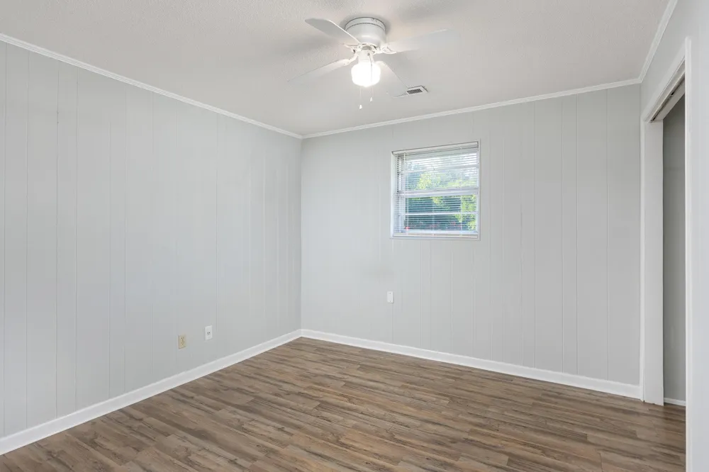 355 Price Circle Spring City, TN 37381