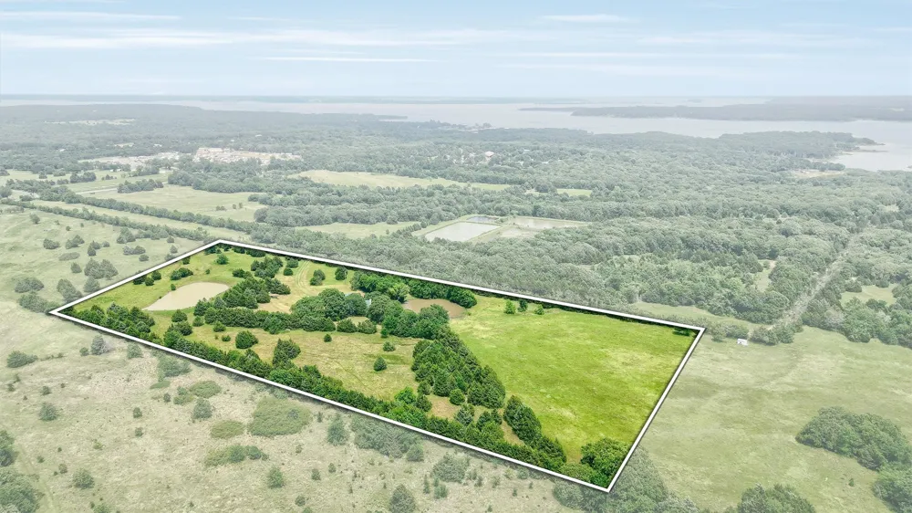 263 Rio Roxo RD Gordonville, TX 76245