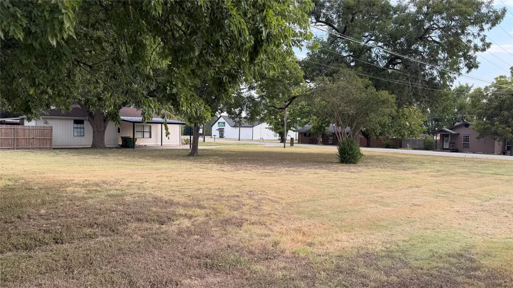 204 5th Godley, TX 76044