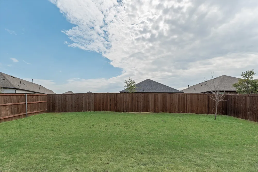 2850 Robertson Way Royse City, TX 75189