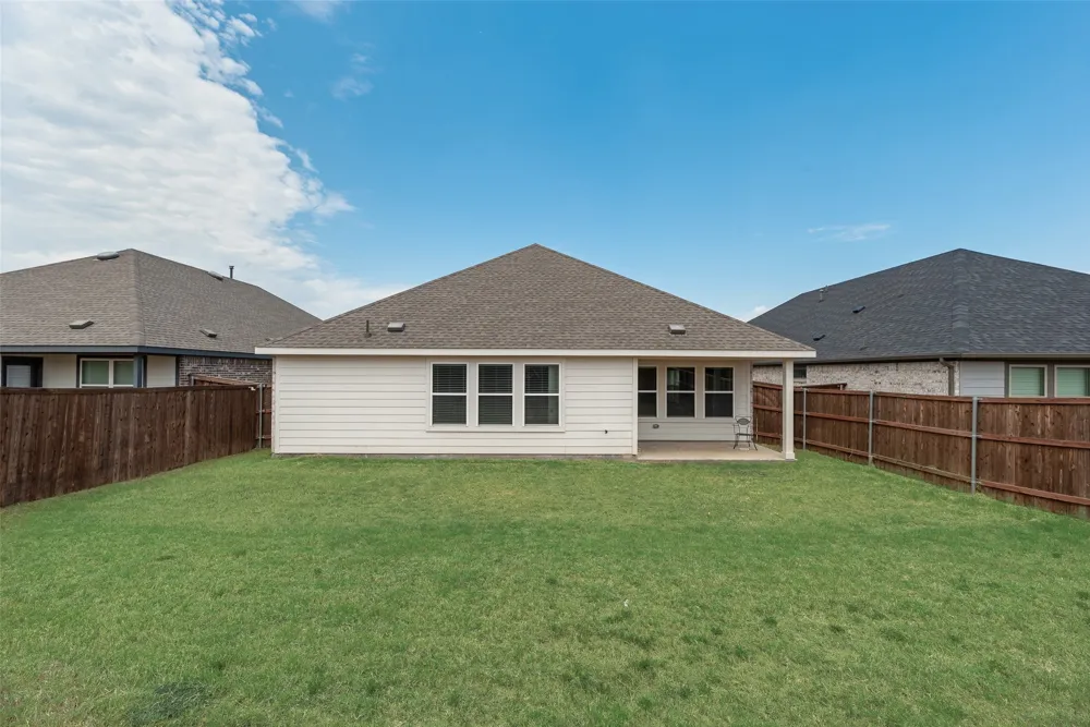 2850 Robertson Way Royse City, TX 75189