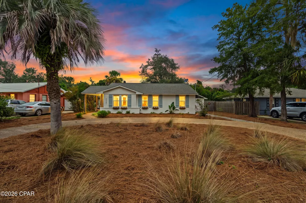 446 S Macarthur Avenue Panama City, FL 32401