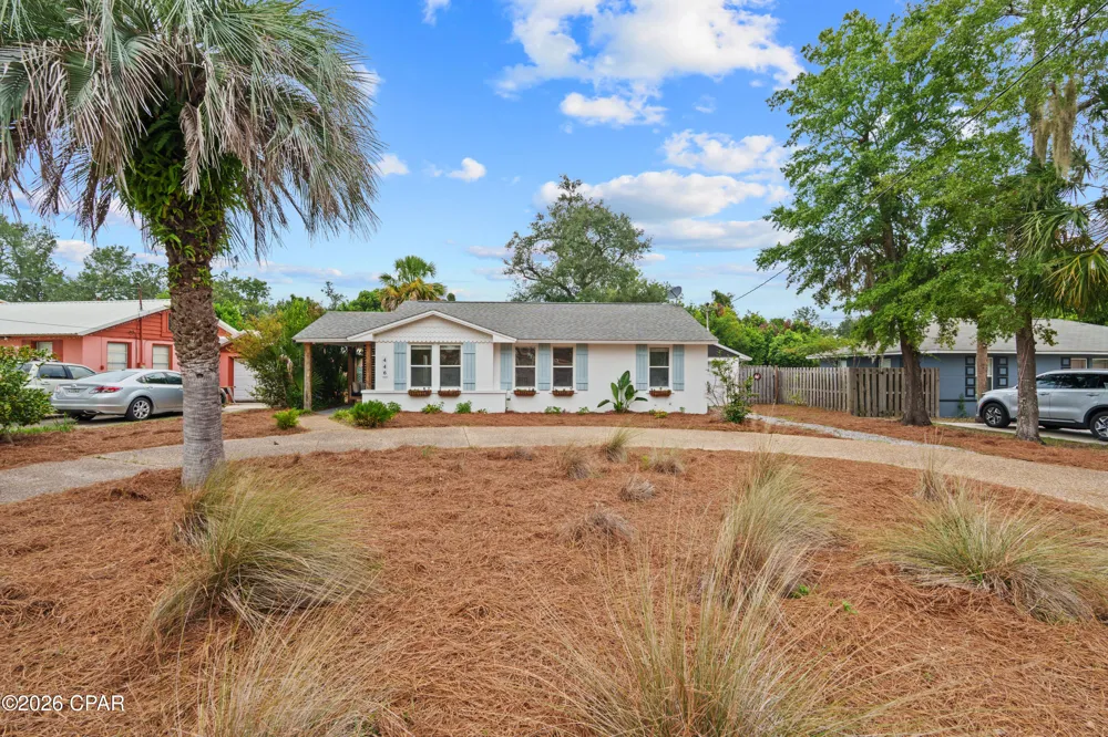 446 S Macarthur Avenue Panama City, FL 32401