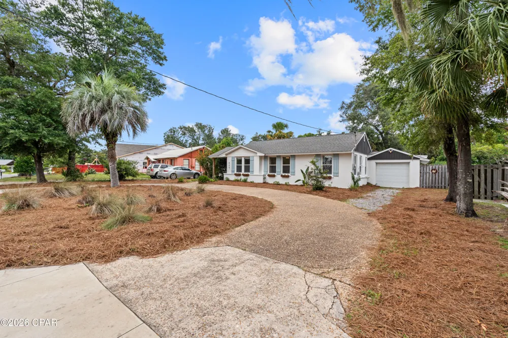 446 S Macarthur Avenue Panama City, FL 32401