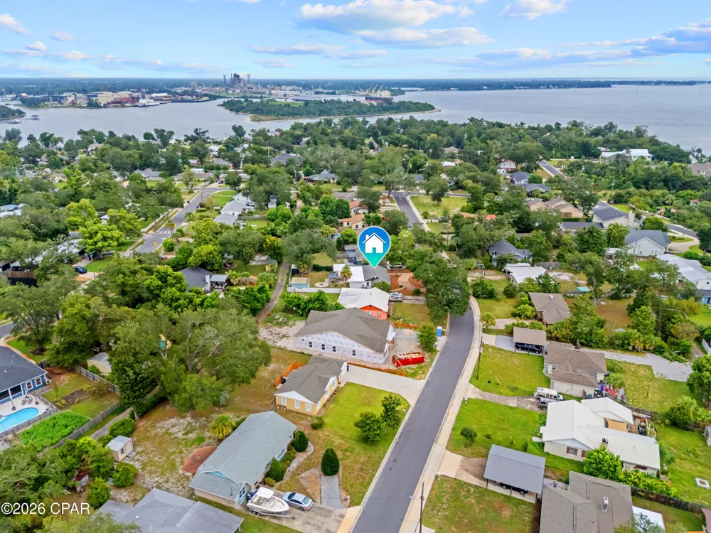 446 S Macarthur Avenue Panama City, FL 32401