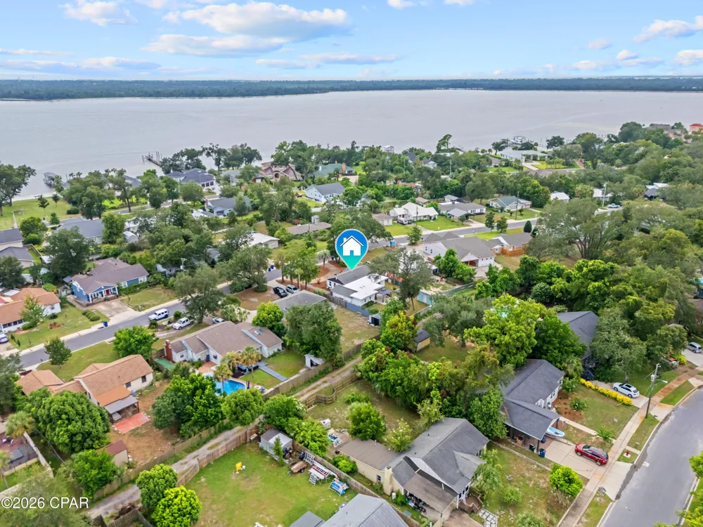 446 S Macarthur Avenue Panama City, FL 32401