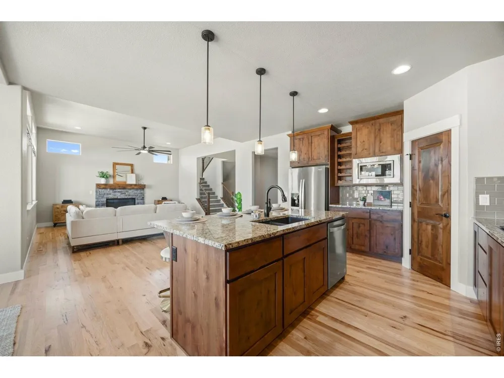 7166 Cottage Court Timnath, CO 80547
