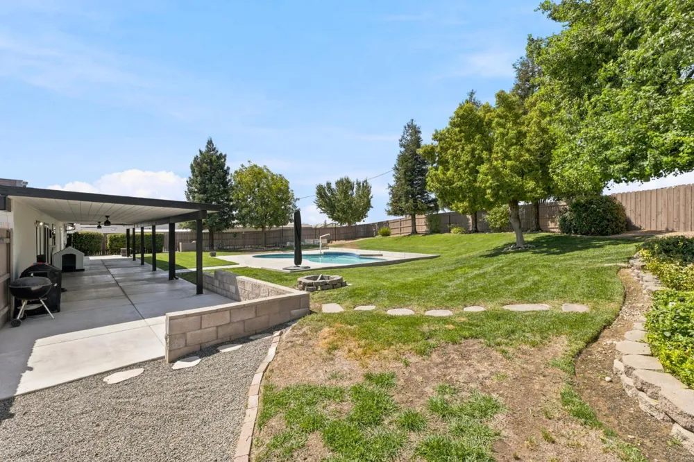 16176 Paula Madera, CA 93636