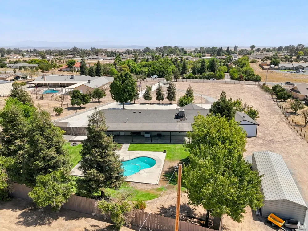16176 Paula Madera, CA 93636